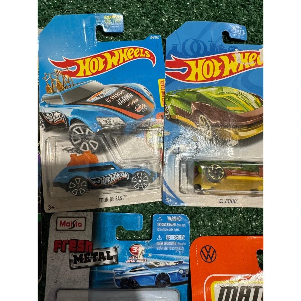 Hot Wheels Matchbox Maisto Diecast Car Lot 8pc VW Beetle Milk Truck Fantasy Cars